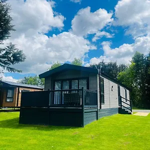 Holiday home Silver Wood With Hot Tub, York